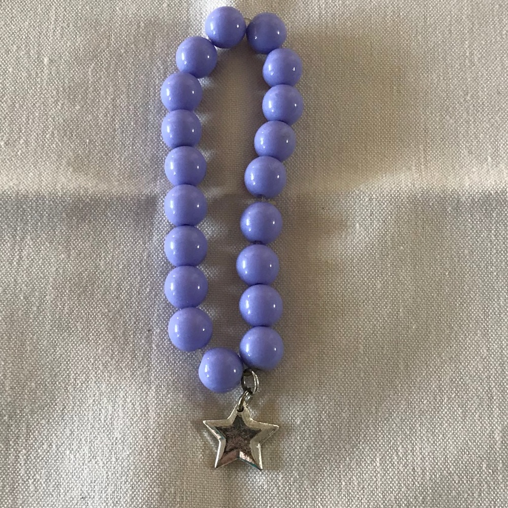 BABY PURPLE BRACELET EITH STAR CHARM!!